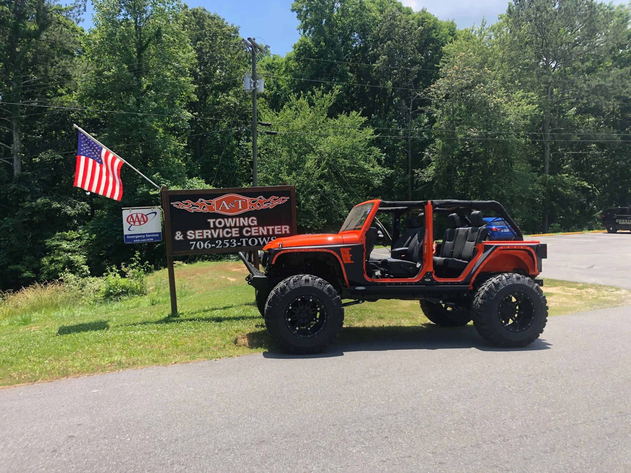A&T Towing and Service Center